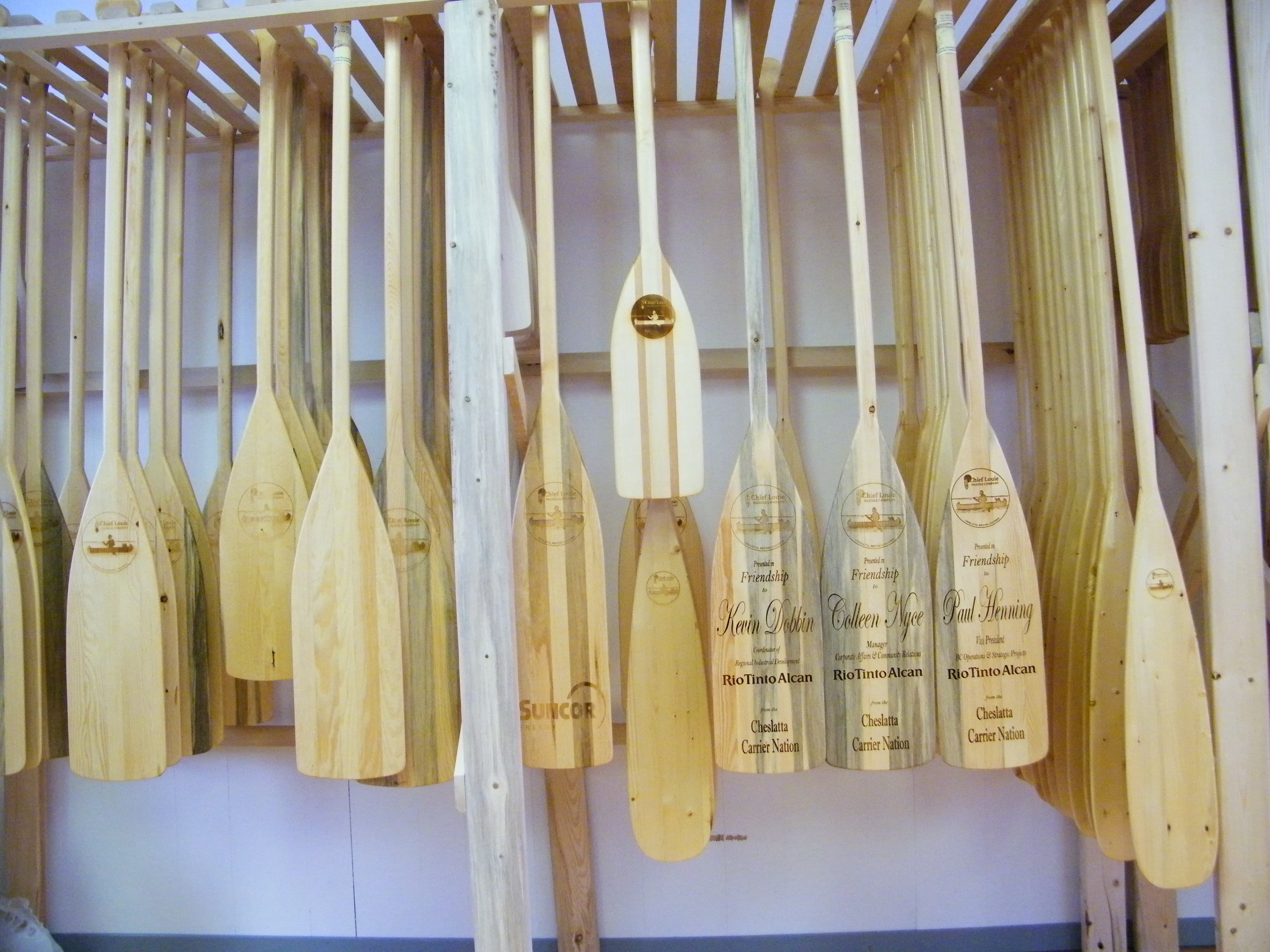 Laser engraved paddle detail